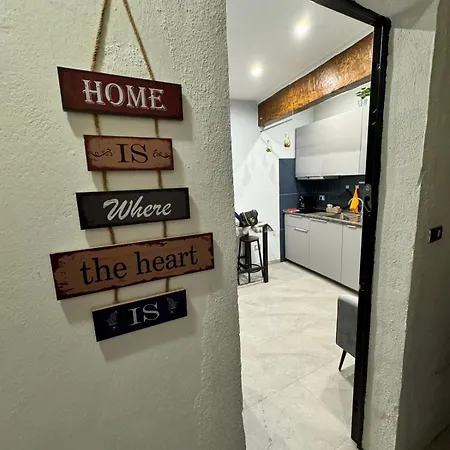 La Casa Di Jennifer Nel Centro شقة